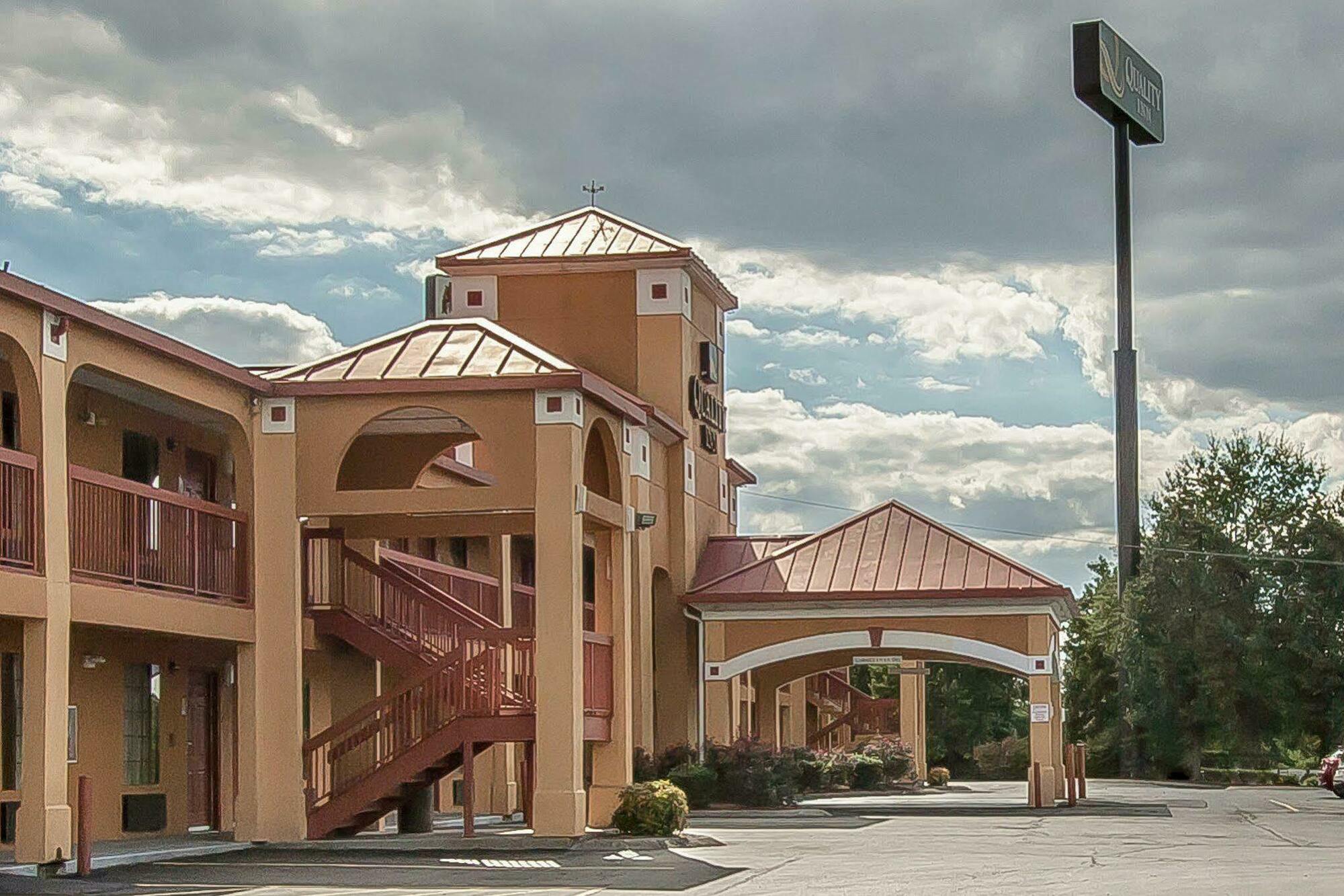 Quality Inn - White House Exterior photo